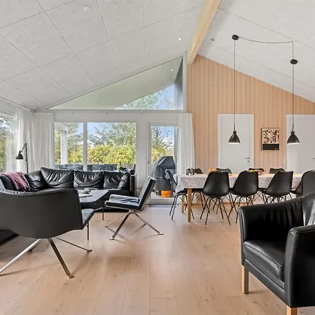 Franke - 1-1km From The Sea By Interhome