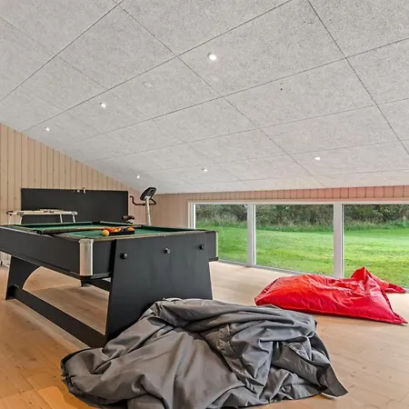 Franke - 1-1km From The Sea By Interhome *